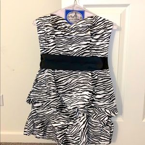 ❤️‍🔥 2/$15 🦓 tube top dress
